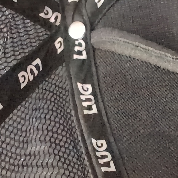 Lug,Two-tone Gray Mens Mesh/Snapback Trucker Hat. - Picture 6 of 8